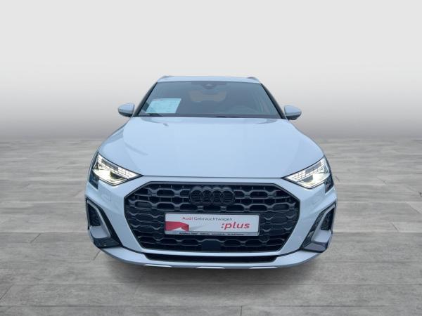 Audi A3 allstreet (8YJ)