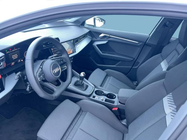 Audi A3 allstreet (8YJ)