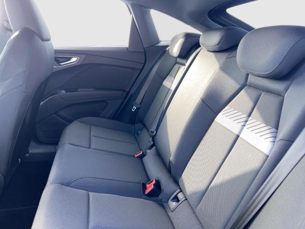 Audi e-tron Q4 Sportback (F4N)