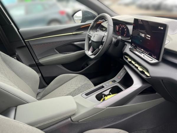 Cupra Terramar VZ Tribe Hybrid 200kW (272PS)*DSG*AHK*PANO*Travel-Ass.*HD-Matrix*Head-Up*360°*Sennheiser*Privatkunde