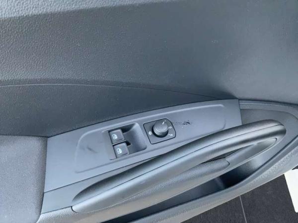 Skoda Fabia ESSENCE 1,0 MPI 59 KW 5-GANG-SCHALTGETRIEBE