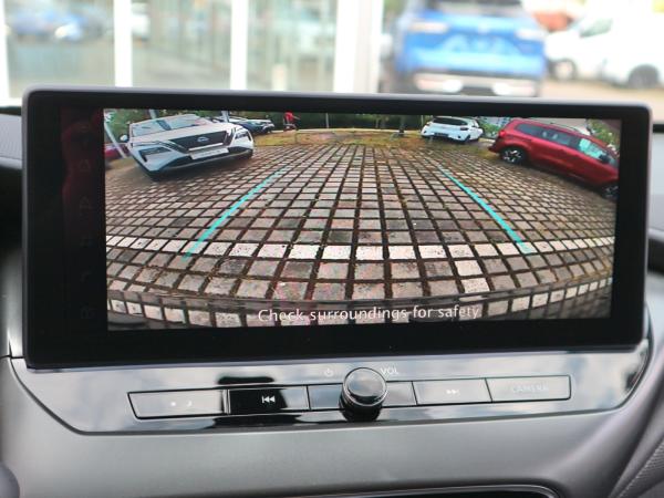 Nissan Juke JUKE N-CONNECTA 1.6 HYBRID 4AMT LED+Navi+SHZ+LM