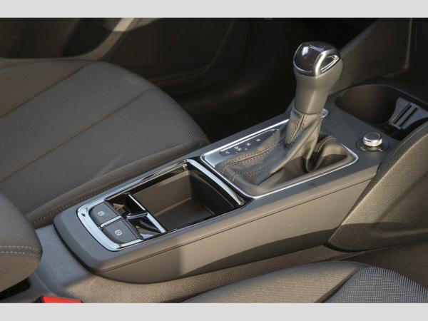Audi Q2 35 TFSI S-tronic advanced AHK/Kamera/Navi Plus/Sitzheizung/Smartpho