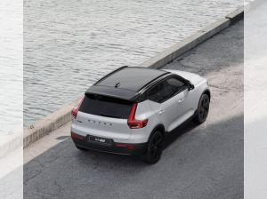 Volvo EX40 Single M. Extended Range RWD Plus Black Edition