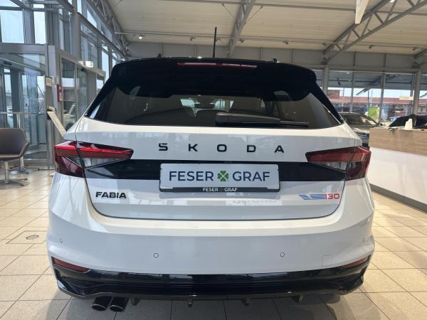 Skoda Fabia 130 Ed 1,5l TSI DSG *RFK SHZ LED NAVI*