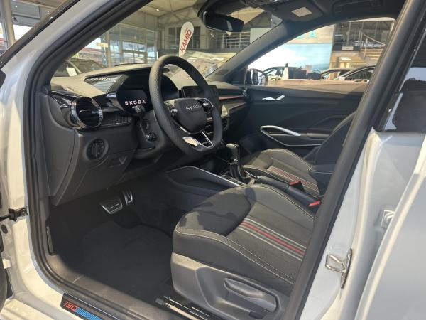 Skoda Fabia 130 Ed 1,5l TSI DSG *RFK SHZ LED NAVI*