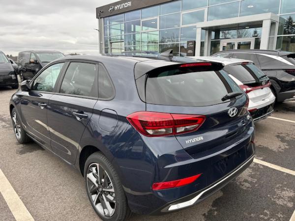 Hyundai i30 5 türig 140PS Automatik auf Lager sofort