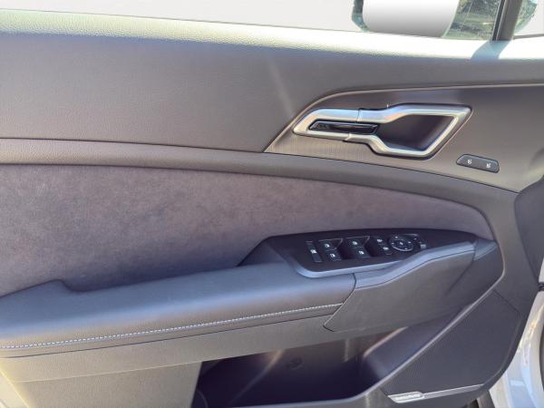 Kia Sportage 1.6T DCT GT Line | PANO | DriveWise | SOUND |