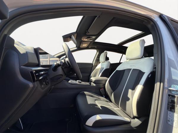 Kia Sportage 1.6T DCT GT Line | PANO | DriveWise | SOUND |