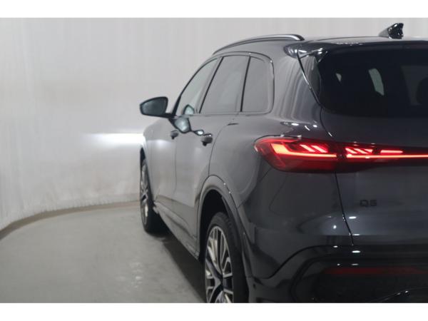 Audi Q5 SUV TDI quattro *** SOFORT VERFÜGBAR ***