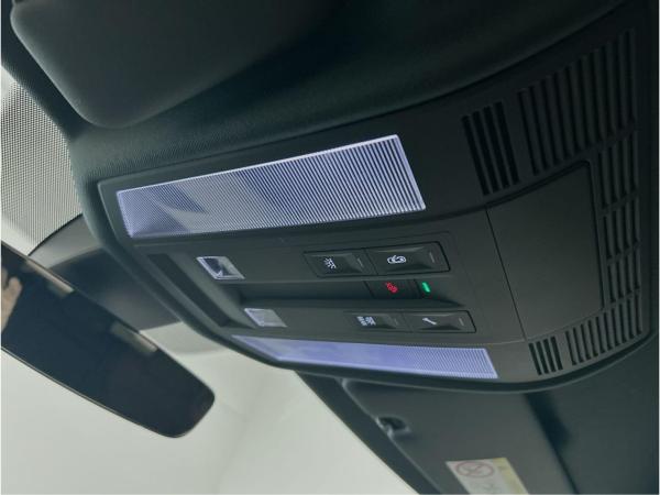 Volkswagen Touareg 3.0 TDI 4Motion Tiptronic R-Line