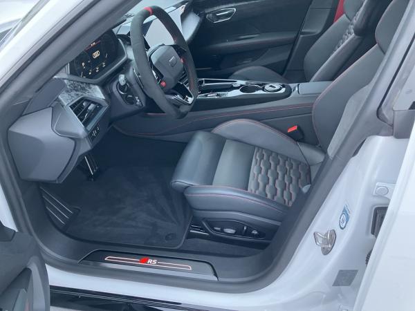 Audi RS e-tron GT perf. qu. || SOFORT VERFÜGB. || 0,5% Dienstwagensteuer ||