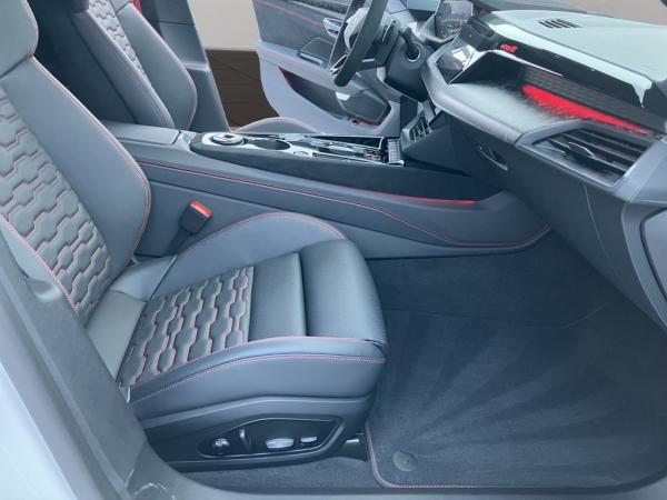 Audi RS e-tron GT perf. qu. || SOFORT VERFÜGB. || 0,5% Dienstwagensteuer ||