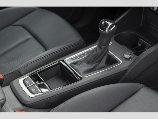 Audi Q2 35 TFSI S line S-tronic Kamera/Optikpaketschwarz/Navi plus/Sitzheiz