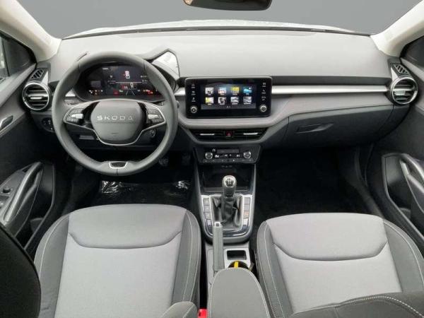 Skoda Fabia BALANCE 1,0 TSI 70 KW 5-GANG-GETR 5 JAHRE GARANTIE