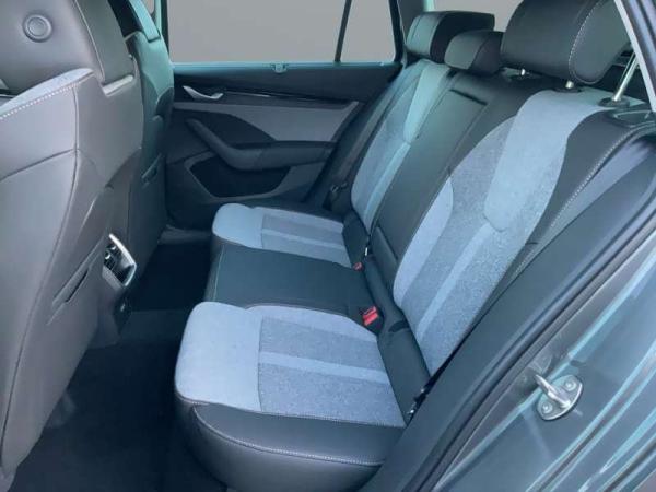 Skoda Octavia OCTAVIA COMBI BALANCE 1.5 DSG, AHZV, NAVI,18"