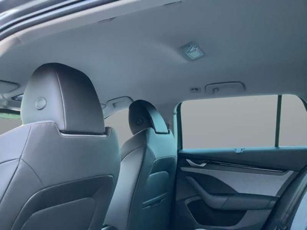 Skoda Octavia OCTAVIA COMBI BALANCE 1.5 DSG, AHZV, NAVI,18"