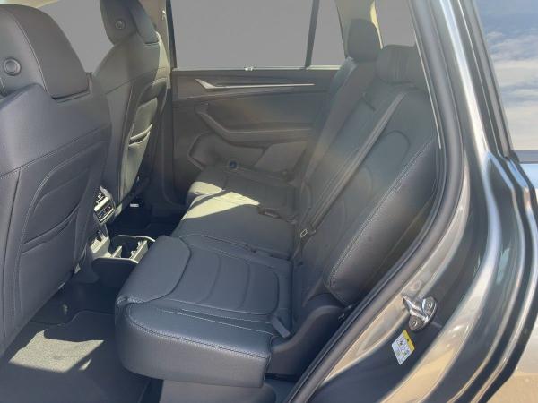 Skoda Kodiaq SOFORT VERFÜGBAR / 7-SITZER/ STANDHEIZ/ AHZV / 193 PS DSG 4x4