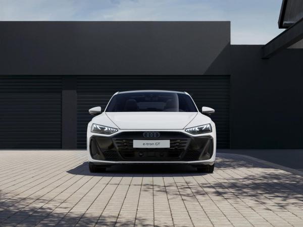 Audi e-tron GT Bestellfahrzeug NAVI*PANO*ACC*LED*OPTIK-SCHWARZ