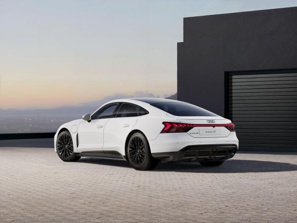 Audi e-tron GT Bestellfahrzeug NAVI*PANO*ACC*LED*OPTIK-SCHWARZ