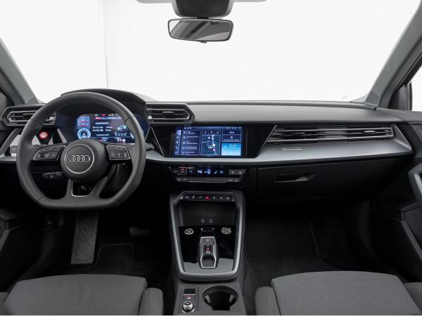 Audi A3 Sportback 40 TFSI e S-TRO*S-LINE*LED*RFK*NAV