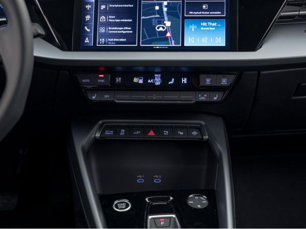 Audi A3 Sportback 40 TFSI e S-TRO*S-LINE*LED*RFK*NAV