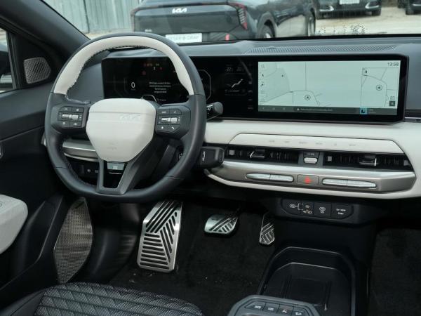 Kia EV4 81 FWD GT Line DWP COM CON Glasdach