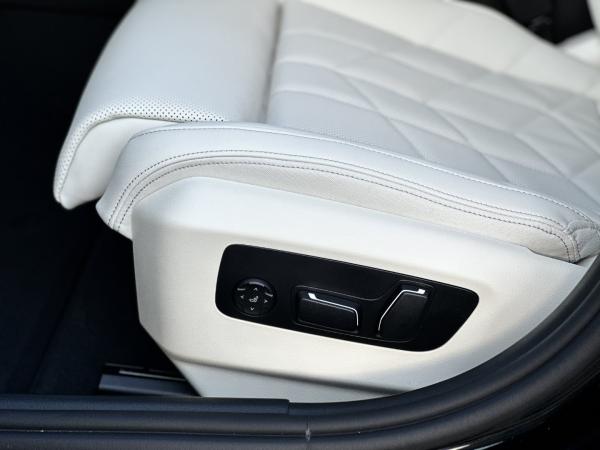 BMW 540 d xDrive Touring M Sport Pro Head-Up DAB