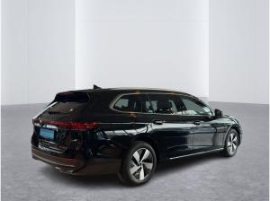 Volkswagen Passat Variant 1.5 eTSI DSG Ganzjahresreifen AHK Volkswagen Passat Variant 1.5 eTSI DSG Ganzjahresreifen AHK