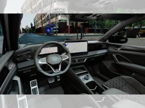 Volkswagen Tiguan R-Line+++WR*PANO*AHK*SOUND+++SOFORT VERFÜGBAR+++