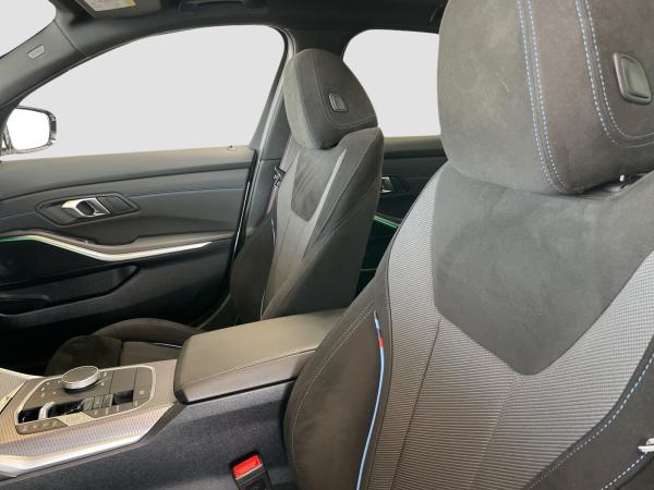 BMW 330 i xDrive Touring 🔥KOMBI-DEAL🔥M Sport AHK