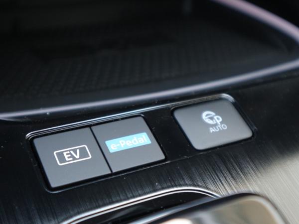 Nissan X-Trail X-TRAIL TEKNA 1.5 VC-T e-POWER e-4ORCE ACC+LED