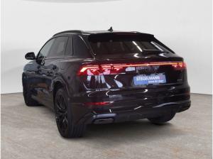 Audi Q8 SUV TFSI e quattro tiptronic UPE138