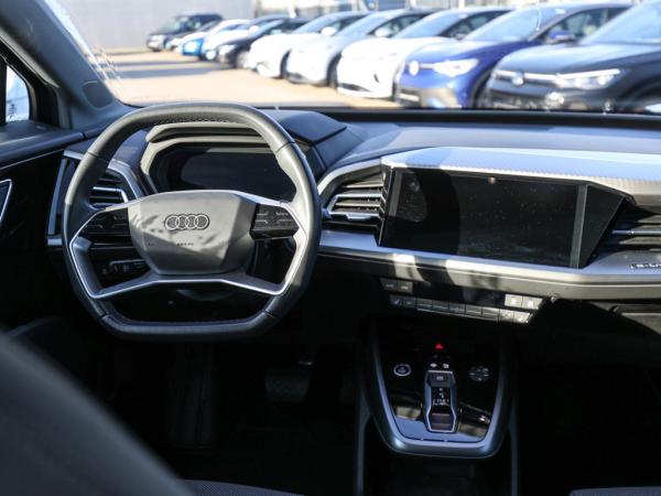 Audi Q4 e-tron Q4