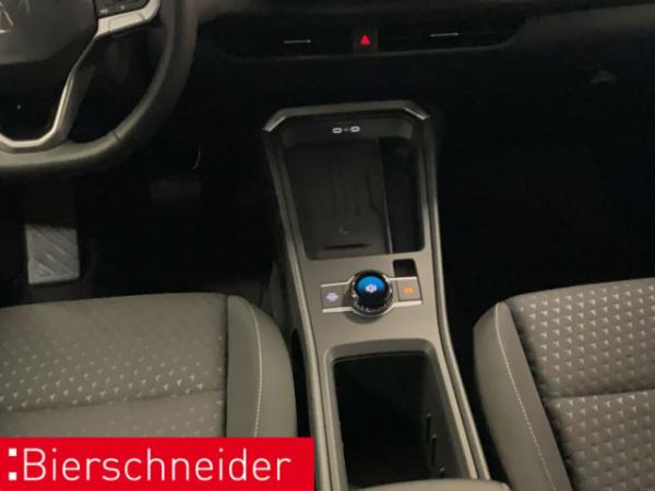Volkswagen T-Roc Life 1.5 eTSI DSG *18"/ACC/KAM/LED/SHZ*