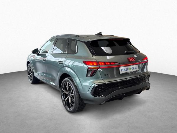 Audi Q3 SUV S LINE TFSI qu. S tr. *TechPlus*
