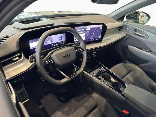 Audi Q3 SUV S LINE TFSI qu. S tr. *TechPlus*