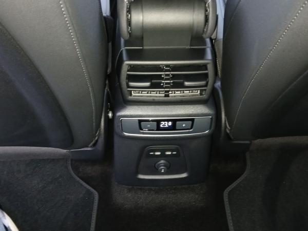 Audi Q4 e-tron Q4 45 e-tron edition S-Line Standklima Parkassistent Matrix AHK ACC