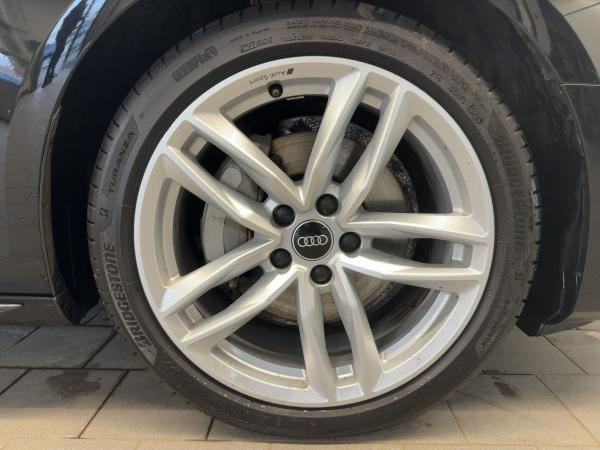 Audi A4 Avant 40 TDI advanced AHK Navi virtual LED DAB