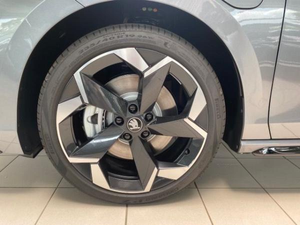 Skoda Superb Combi Sportline 1,5 TSI iV 6-Gang-DSG Sofort verfügbar