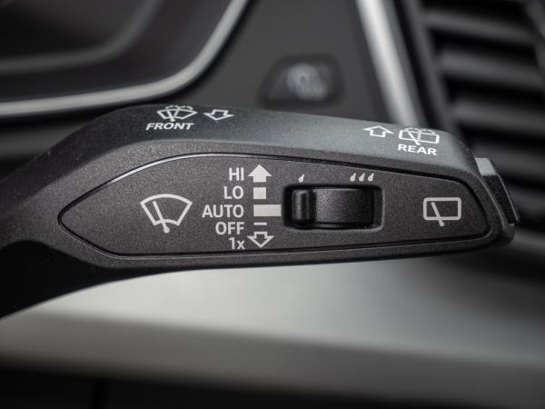 Audi Q5 Sportback S line business 35 TDI