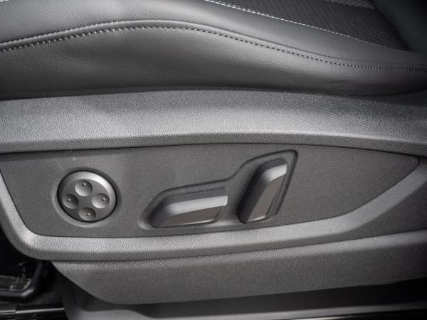 Audi Q5 Sportback S line business 35 TDI