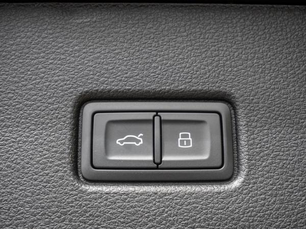 Audi Q5 Sportback S line business 35 TDI