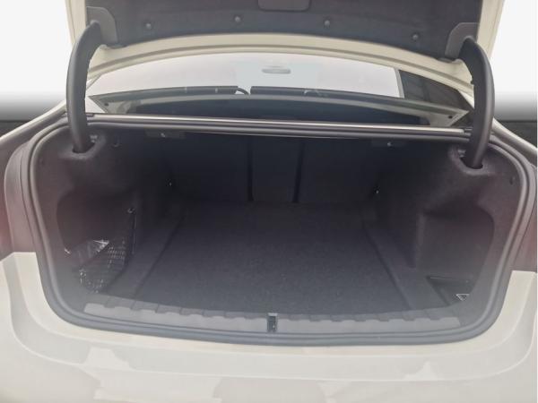 BMW 320 320d Aut. , 4-türig (Diesel)