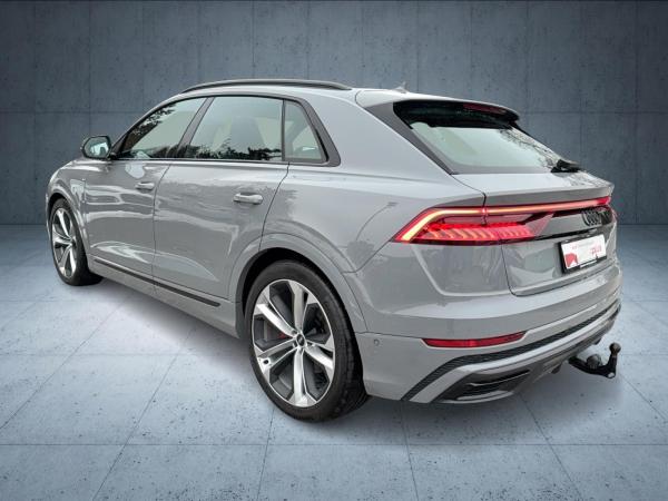 Audi Q8 SUV S line 50 TDI qu tiptr. Luft 22 AHK Cam