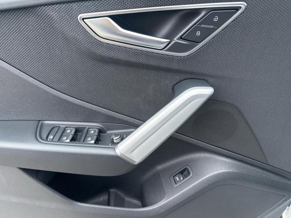 Audi Q2 advanced 40 TFSI qu. S tr. Navi Cam ACC FLA