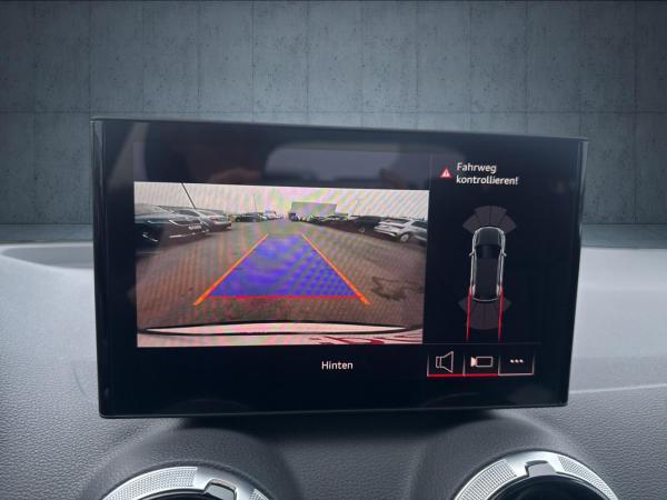 Audi Q2 advanced 40 TFSI qu. S tr. Navi Cam ACC FLA