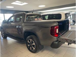 Volkswagen Amarok Life DC Motor: 2.0 TDI 151 kW Getriebe: 10-Gang Automatik 4MOTION erweiter