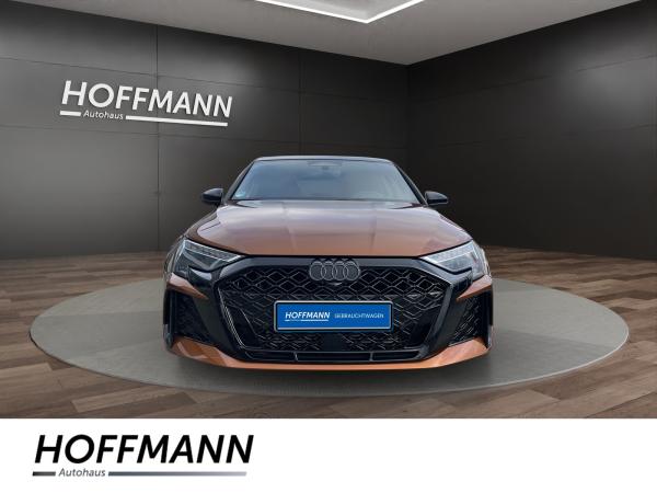 Audi RS3 Sportback / Exclusive Ipanemabraun / HUD / SONOS / LEDER / MATRIX / Memory / Massage