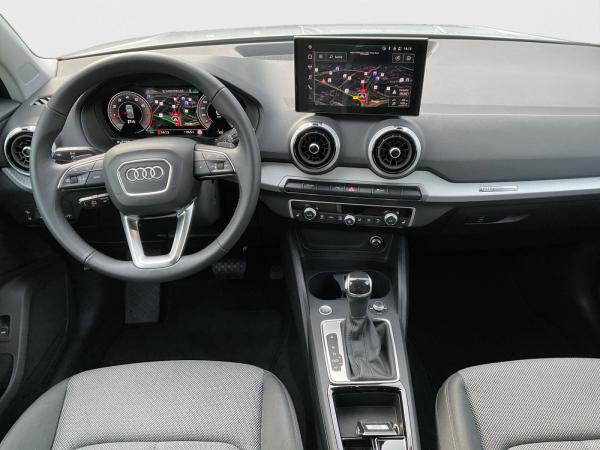 Audi Q2 35 TFSI Advanced S tronic MATRIX AHK ACC KAM